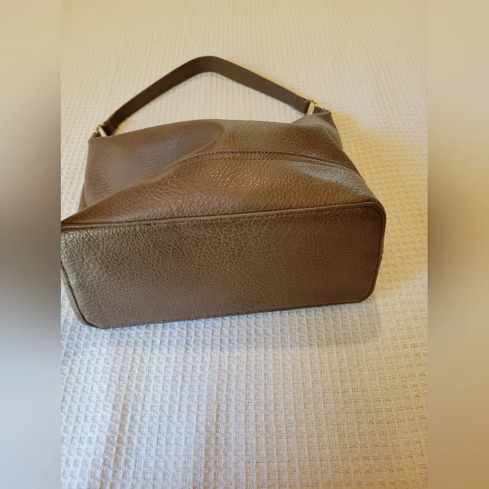 Isaac Mizrahi Brown Leather Shoulder Bag